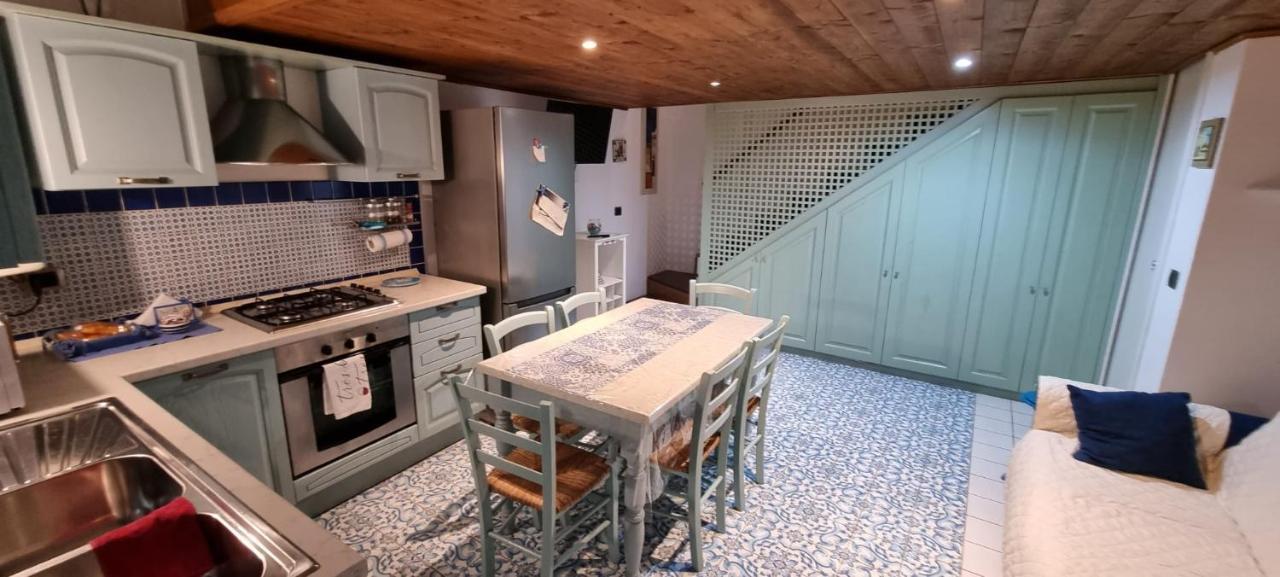 L'Ancorotto Azzurro Appartement Gaeta Buitenkant foto
