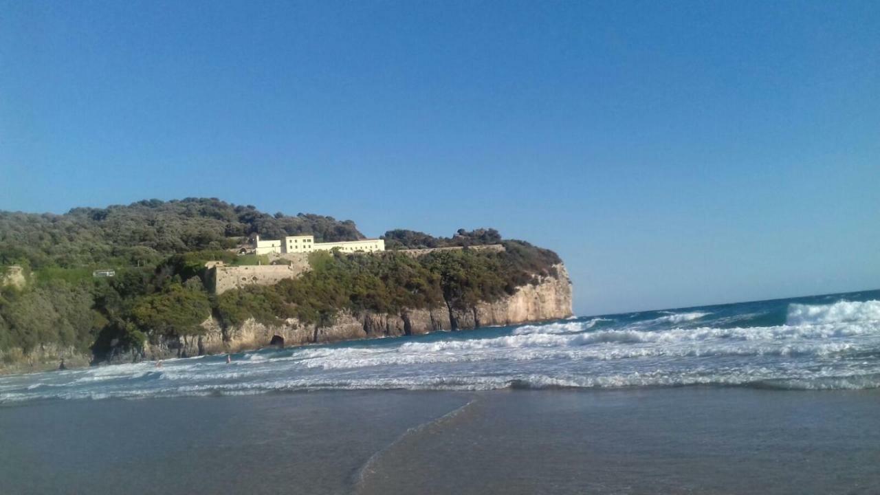 L'Ancorotto Azzurro Appartement Gaeta Buitenkant foto